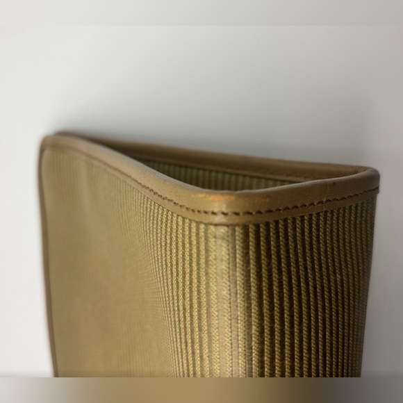 EUC!! VINTAGE Yves Saint Laurent Clutch - Picture 12 of 14
